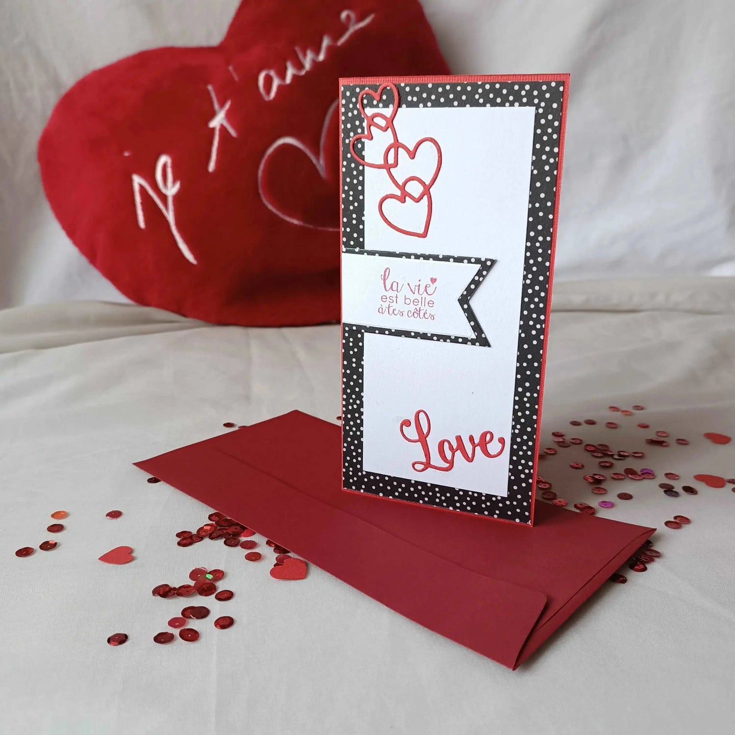 Carte de saint valentin POP UP, cadeau saint valentin 2024, idée cadeau saint valentin, cadeau saint valentin femme, cadeau saint valentin homme, carte de saint valentin 2024, saint valentin 2024, cadeau saint valentin ado, carte amoureux, carte d amour, je t aime, fêter l amour, célébrer l amour