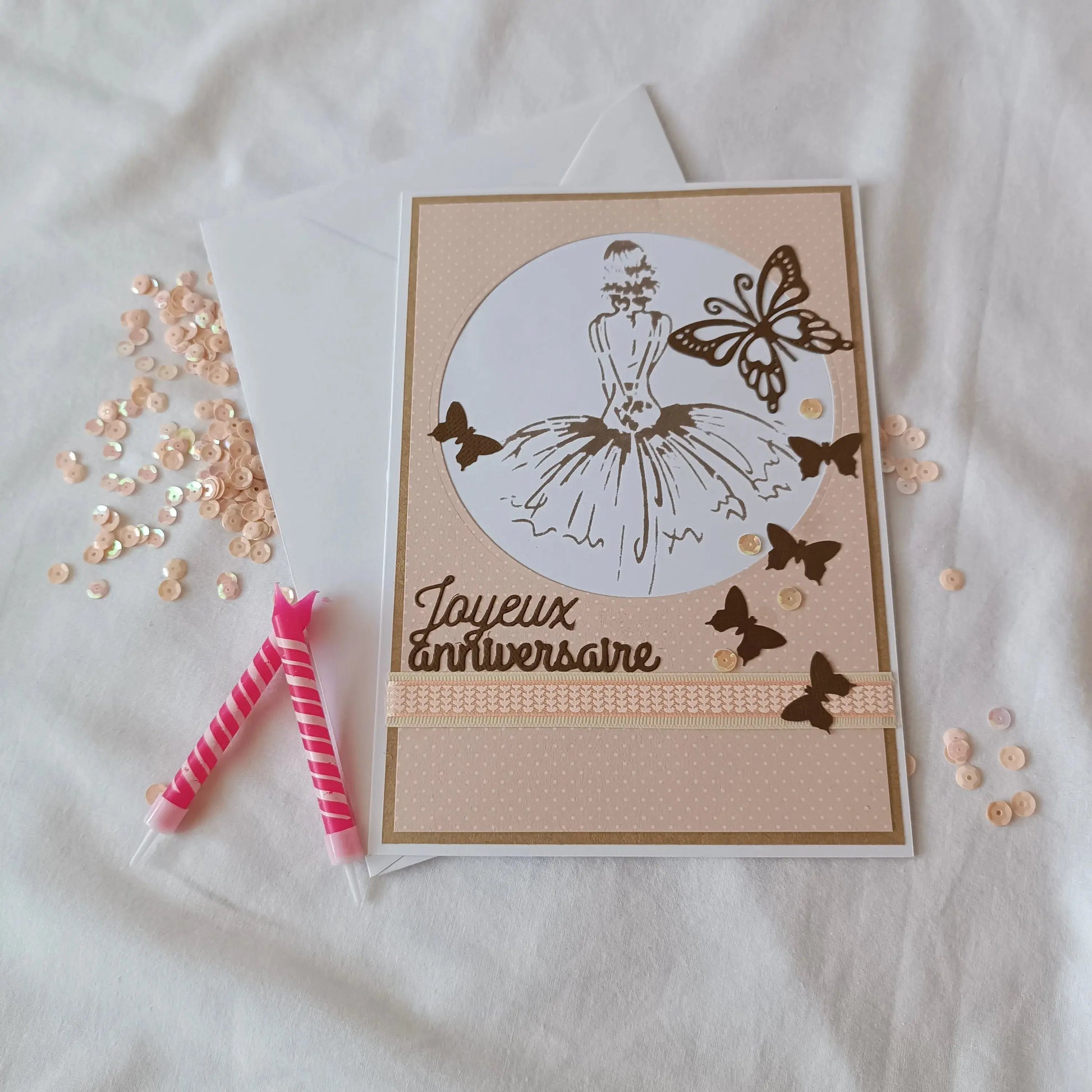 Carte anniversaire danseuse / carte de vœux / carte anniversaire fait main / jolie carte anniversaire / joli carte anniversaire avec prénom / cadeau anniversaire personnalisé / carte anniversaire femme / carte anniversaire personnalisé / carte anniversaire personnalisée danseuse / carte anniversaire pour danseuse / idée cadeau anniversaire / idée cadeau danseuse / carte « joyeux anniversaire »