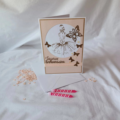 Carte anniversaire danseuse / carte de vœux / carte anniversaire fait main / jolie carte anniversaire / joli carte anniversaire avec prénom / cadeau anniversaire personnalisé / carte anniversaire femme / carte anniversaire personnalisé / carte anniversaire personnalisée danseuse / carte anniversaire pour danseuse / idée cadeau anniversaire / idée cadeau danseuse / carte « joyeux anniversaire »