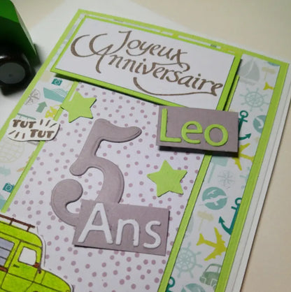 Carte Joyeux anniversaire verte,  véhicule 4x4