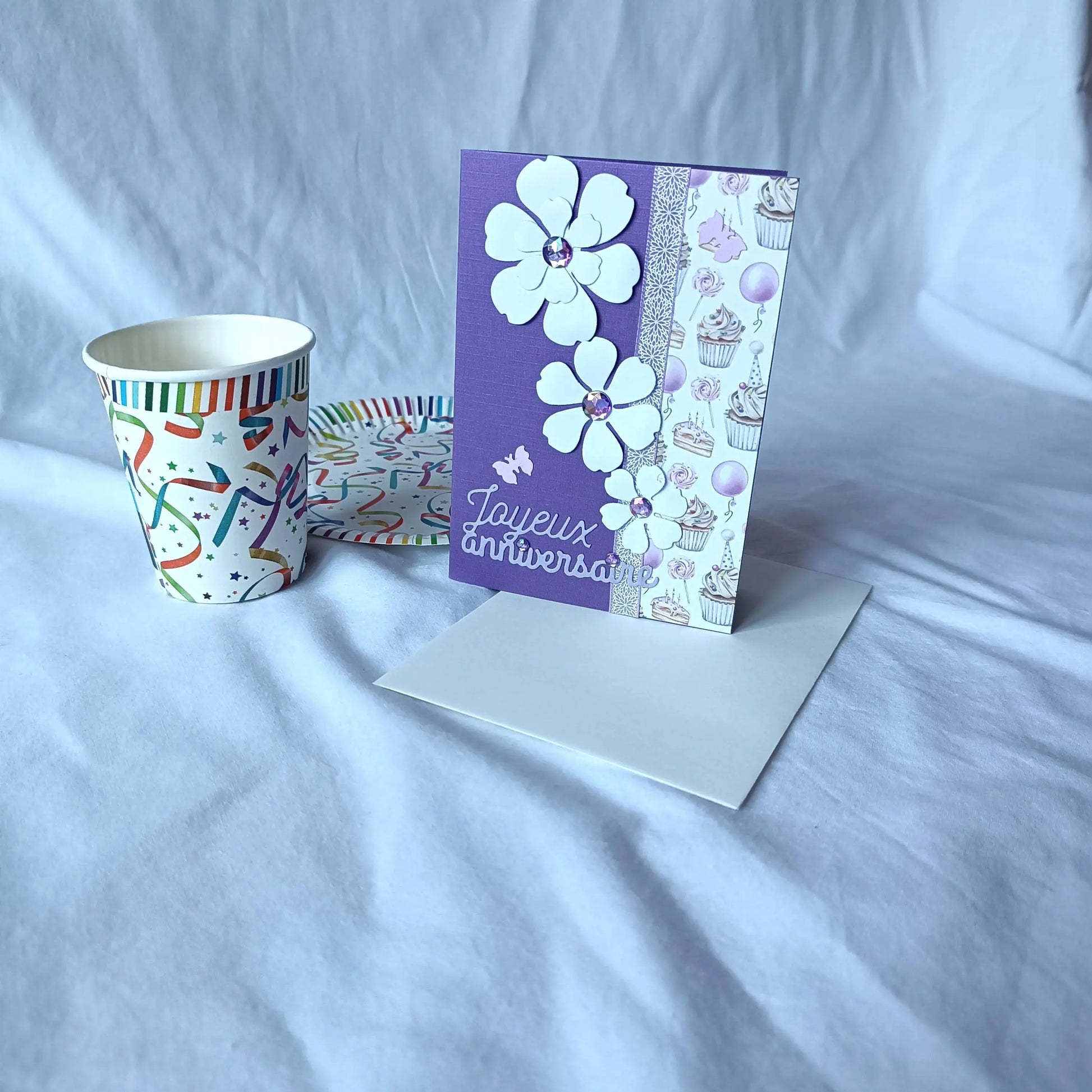 Carte anniversaire femme ou fille - Fleurs - Violette L'Atelier de Lili la souris