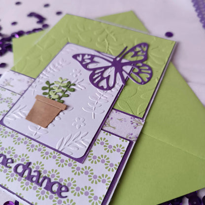 Carte de voeux départ "Bonne chance" verte et violette de L'Atelier de Lili la souris  / carte de vœux toute occasion / jolie carte bonne chance / mots pour bonne chance / carte de vœux fait-main / cadeau départ / carte de départ en retraite / carte de départ collègue / carte pour changement de vie / idée cadeau départ en retraite / cadeau changement de vie / cadeau nouvelle vie / cadeau changement de carrière