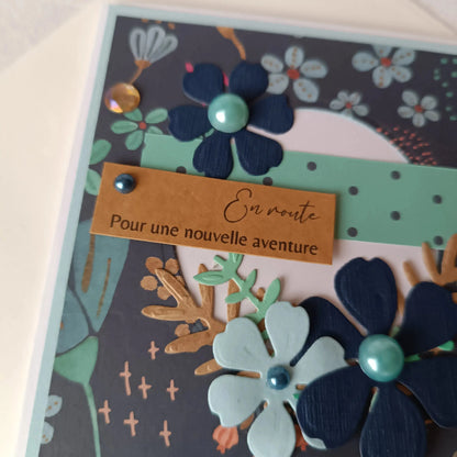 jolie carte départ collègue / carte départ retraite / carte départ collègue de travail / carte départ de l’Atelier de Lili la souris / bonne continuation carte départ / carte scrapbooking départ collègue / carte départ retraite femme / carte départ collègue femme bleue nuit / carte en route pour une nouvelle aventure