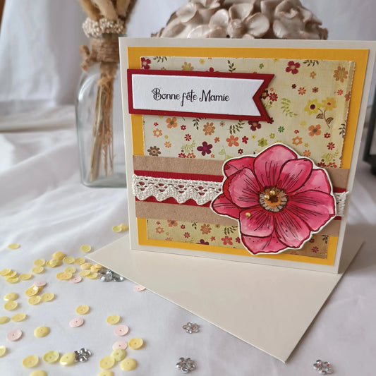 carte fête des Grands-Mères de l’Atelier de Lili la souris / carte bonne fête grand-mère / fête des grands-mères / bonne fête Mamie / jolie carte fête des Grands-Mères jaune et rouge / cadeau fête des grands-mères / carte fête des grands-mères / idée cadeau mamie / idée cadeau grands-mères / idée cadeau fête des grands-mères / cadeau pour mamie