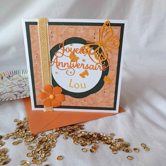 Carte anniversaire orange / carte de vœux / carte anniversaire fait main / jolie carte anniversaire / joli carte anniversaire avec prénom / cadeau anniversaire personnalisé / carte anniversaire femme / carte anniversaire personnalisé / carte anniversaire personnalisée / carte anniversaire pour maman / idée cadeau anniversaire / idée cadeau femme / carte « joyeux anniversaire » orange