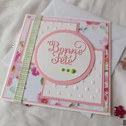 Carte bonne fête maman de L'Atelier de Lili la souris/ carte pour maman / carte fête des mères / jolie carte bonne fête maman / cadeau fête des mères / idée cadeau fêtes des mères / bonne fête Maman / idée cadeau maman / idée cadeau fête des maman / cadeau pour maman / cadeau fait-main pour maman